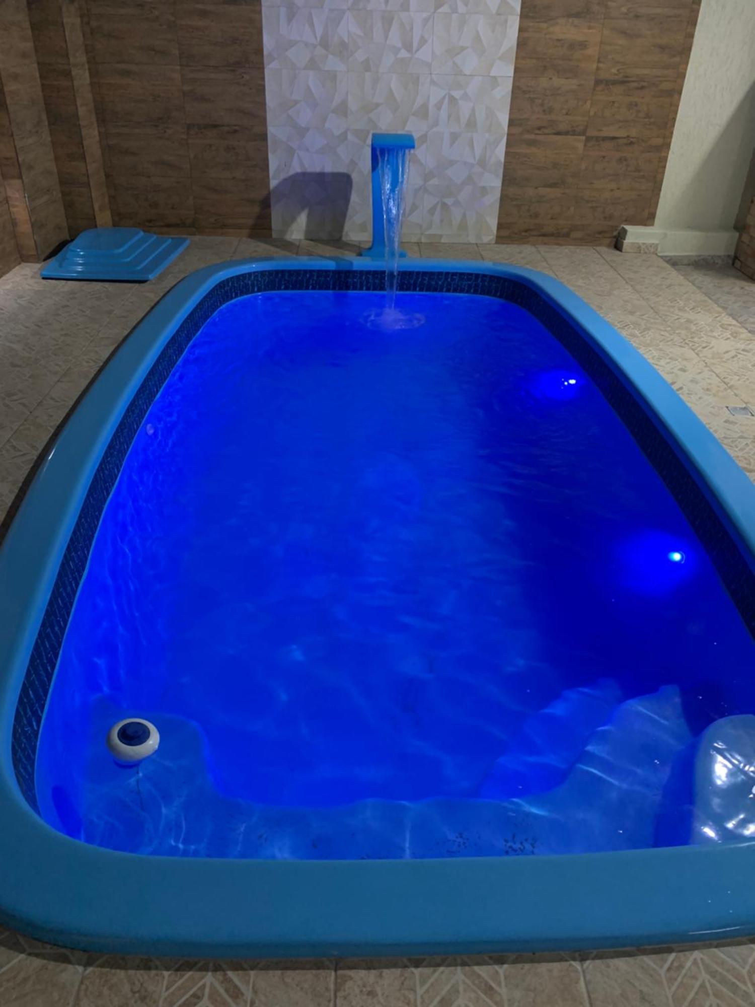 Casa Ampla Com Piscina E Churrasqueira Сasa de vacaciones *